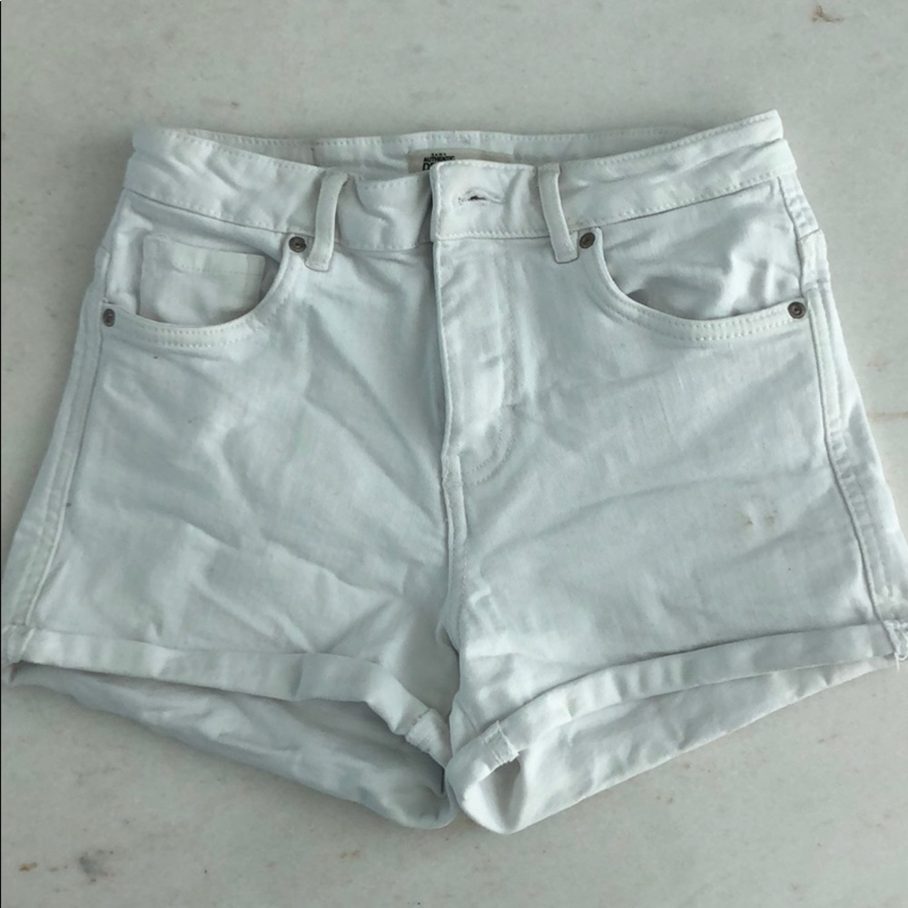 White high waisted shorts